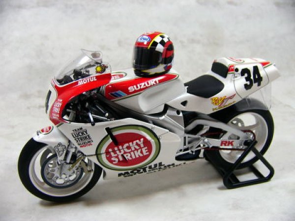 Museum collection 1/12 Suzuki RGV-γ'93 Lucky Strike Decal from Japan 9936 画像1