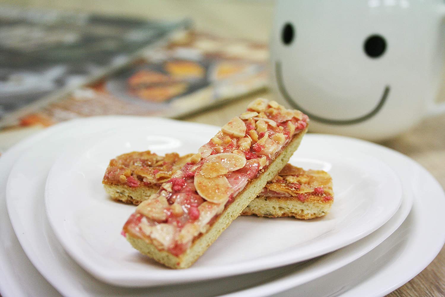 Japanese popular sweets Matsugetsudo Sakura Florentine Cookies 8 pieces / 6596 画像1