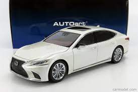 SP sale Rare Finished product AUTOart 1/18 Lexus LS500H Sonic White Japan f10947 画像1