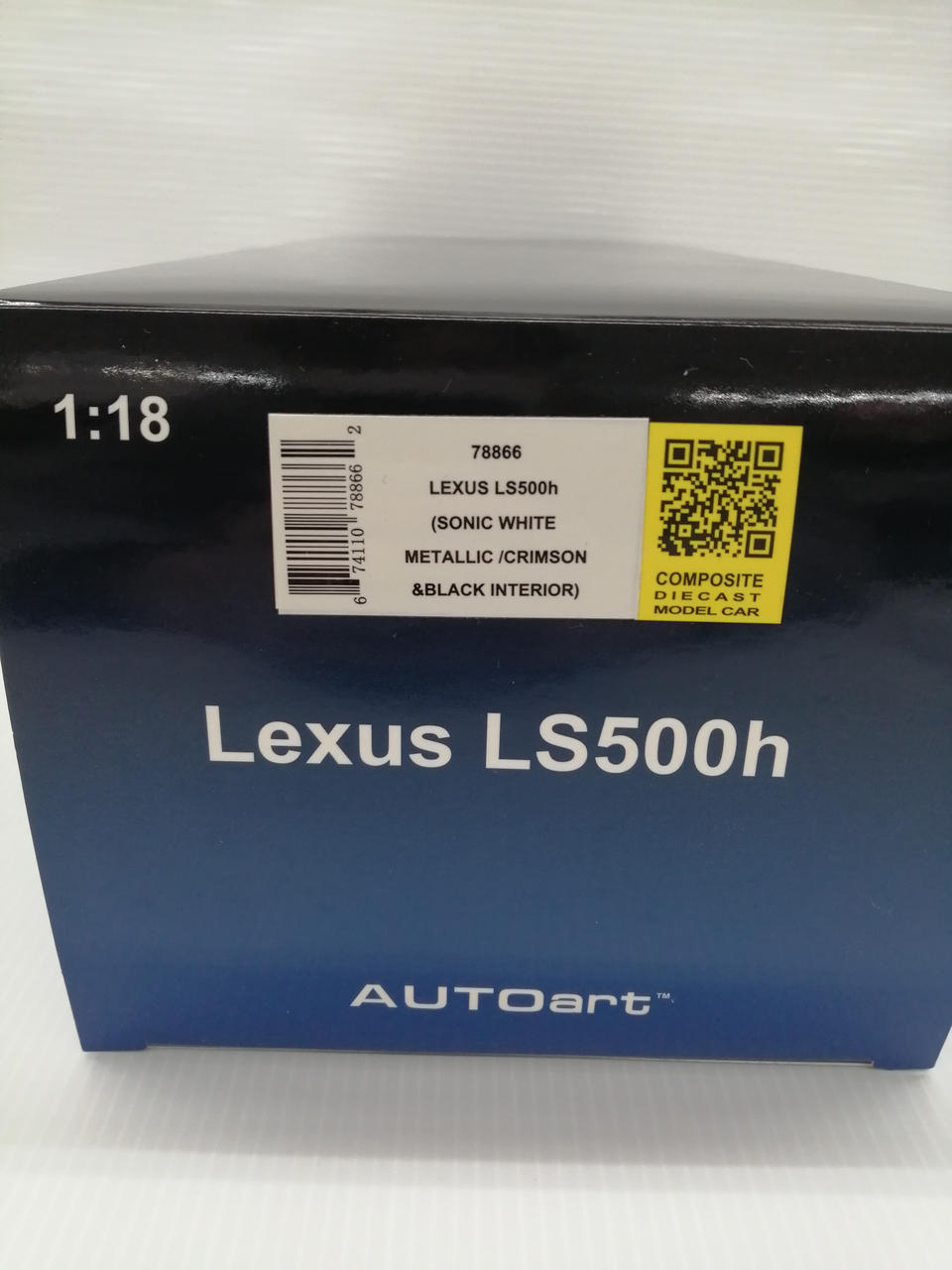SP sale Rare Finished product AUTOart 1/18 Lexus LS500H Sonic White Japan f10947 画像2