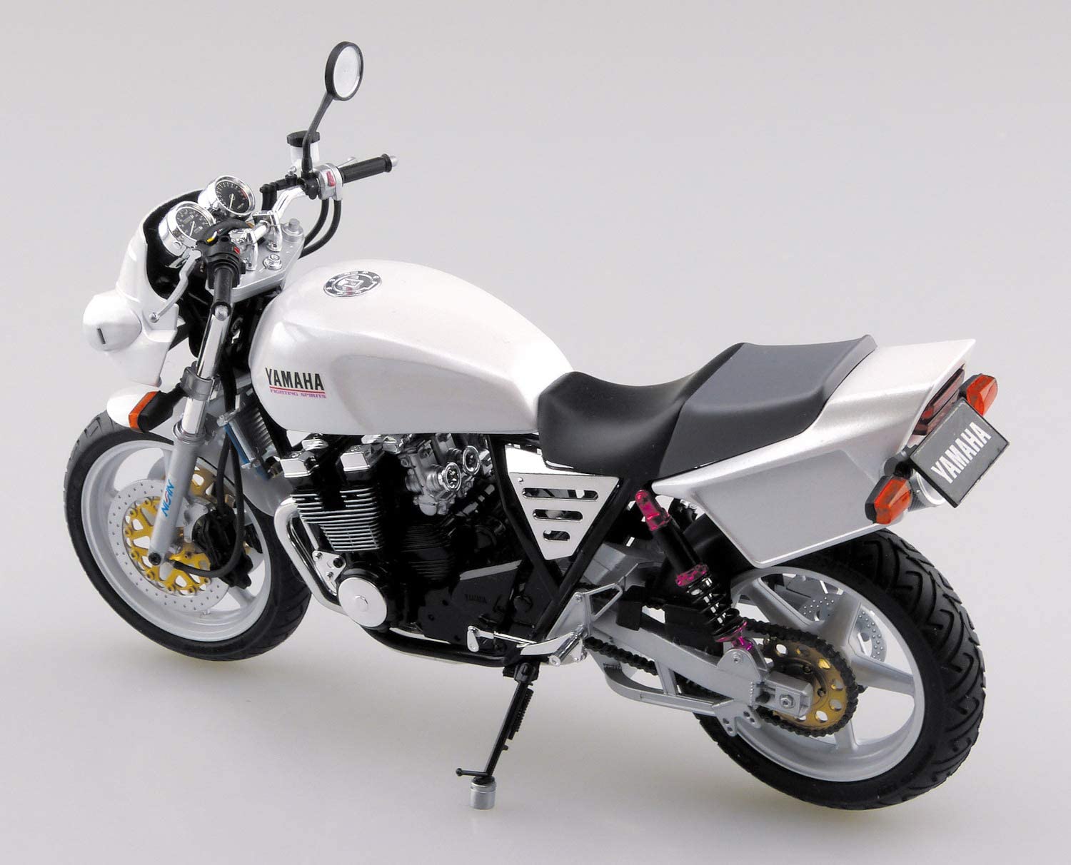 Aoshima 1/12 model kit Yamaha XJR400S with custom parts from Japan 5292 画像2